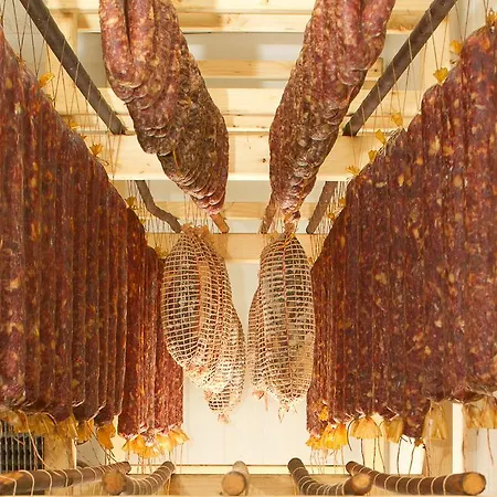 Alojamento de Turismo Rural Farm Pri Flandru