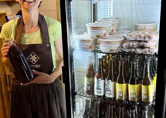 Farm Pri Flandru בית חווה