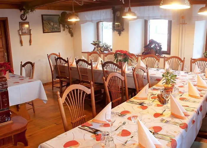 Bivanje na kmetiji Farm Pri Flandru